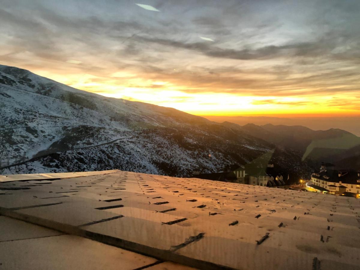 Apartamento Al lado de Plaza Sierra Nevada Exterior foto